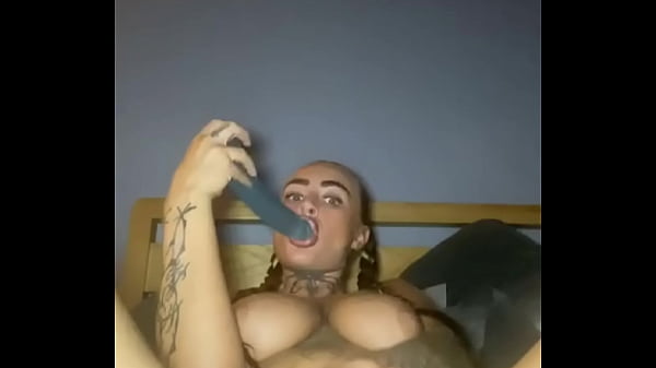 Slutty Teen Goth Likes To Finger Herself Hard U...