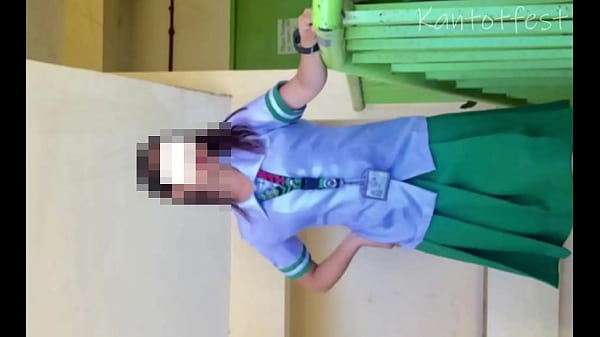 Pinay Senior Student Na Super Ganda Na Walker M...