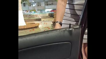 Download Video - POV porno real callejero&comma; encuentro a linda latina en un parque&comma; nos vamos a coger y termino d&aacute;ndole por el culo