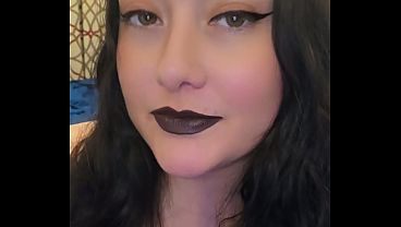 LizGonzisthick snapchat video