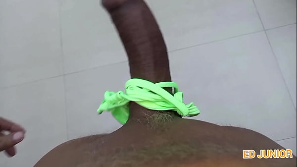 I FUCKED A YOUNG GAÚCHA WITHOUT A CONDOM (COMPLETE IN RED AND SHEER)