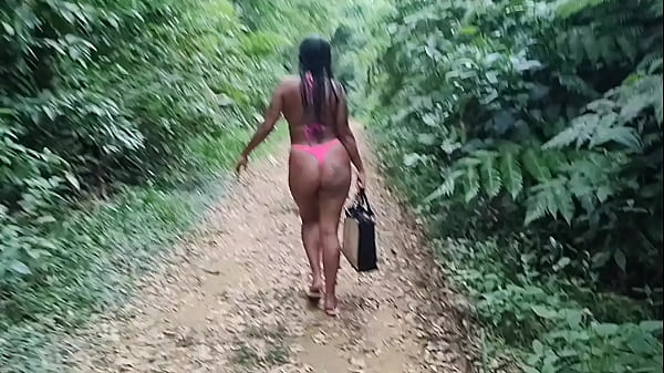 Hot married woman hiking alone! Lucky guy followed her and got a really nice oral. (Adam and Eve).