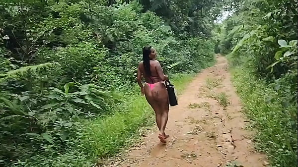 Hot married woman hiking alone! Lucky guy followed her and got a really nice oral. (Adam and Eve).