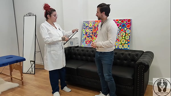 NURSE MAKES HANDJOB SPERM DONOR BREAST FEEDING