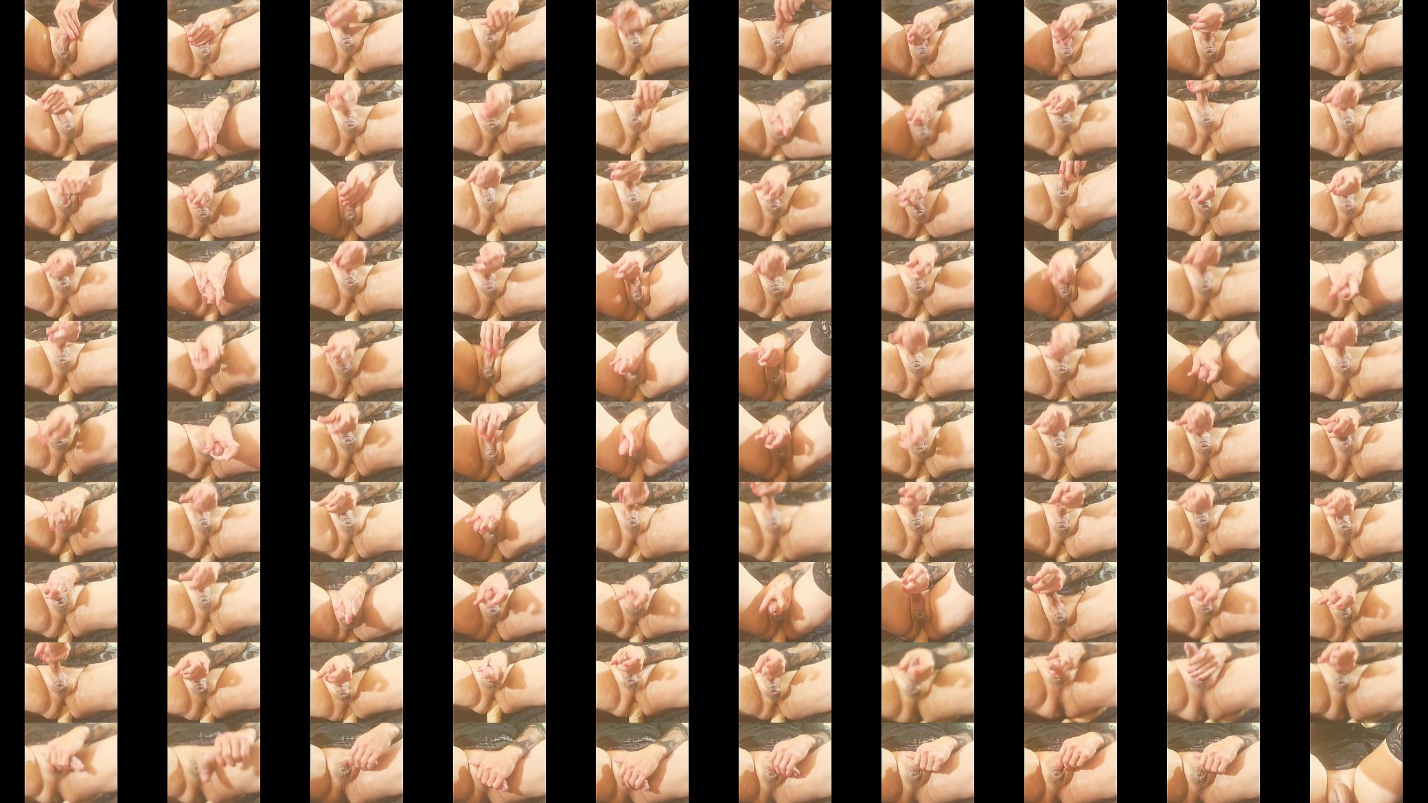 Pouty asspussy gagging in dildos 预览图
