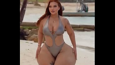 素敵な曲線美のグレイシー・ボン