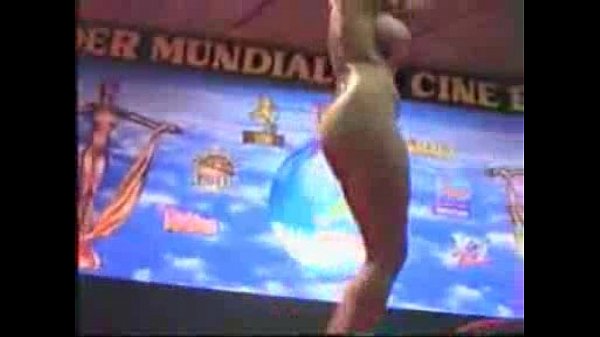 Arab nude dancer
