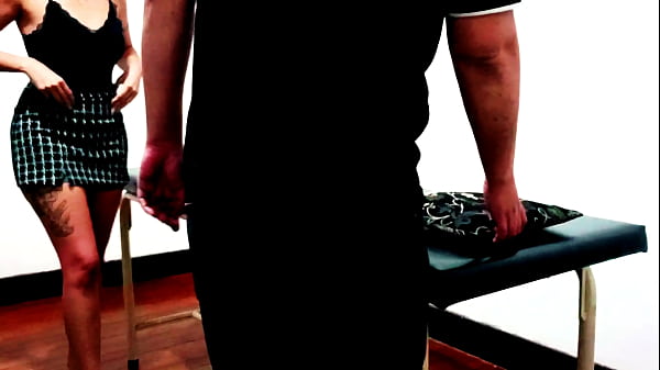 Waxing client gets horny and has sex with the waxer.
