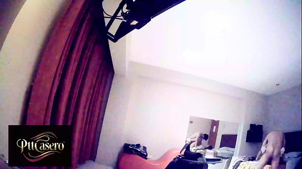 ¡Alguien nos está mirando y escuchando! Grabamos esto en nuestro hotel PARTE 2