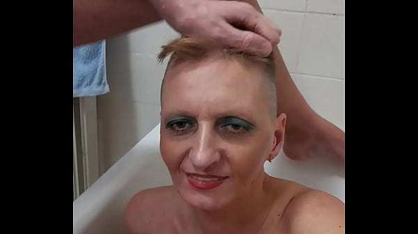 German Milf Sandra Cum on her face cumshot