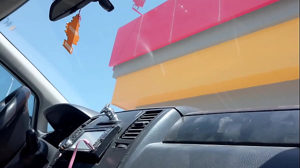 Shopping with a face full of cum Cumwalk