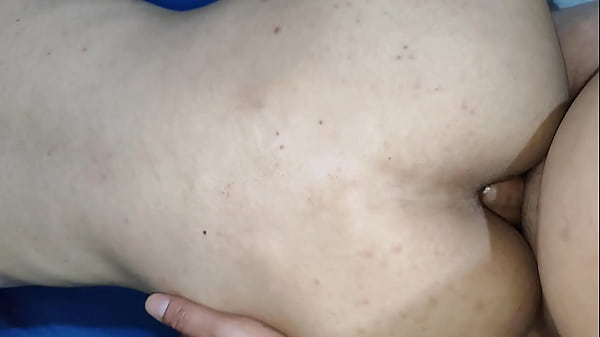 thumb chubby guy eats virgin ass