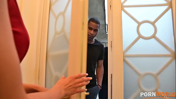 Angry Gf Cherry Kiss Gets Back at Her Bf by Leaving Video of Her Being Savaged by 2 Black Dudes on His Laptop GP1804