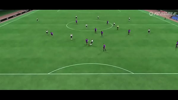 Hombre se descuida y es follado en FC Mobile