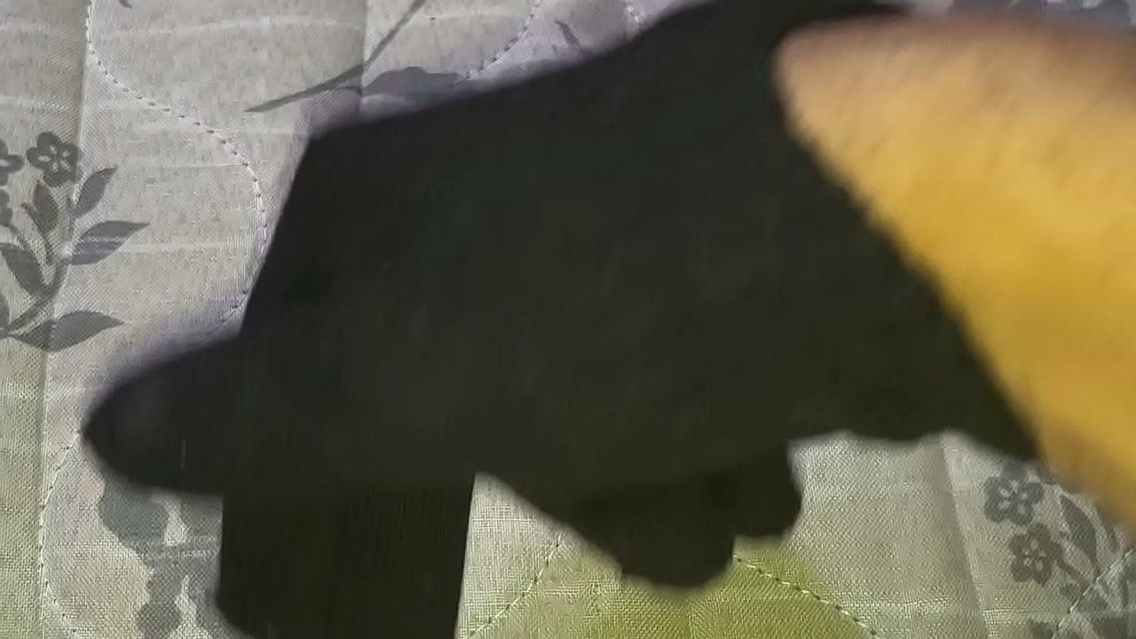 Metendo no cuzinho no quarto