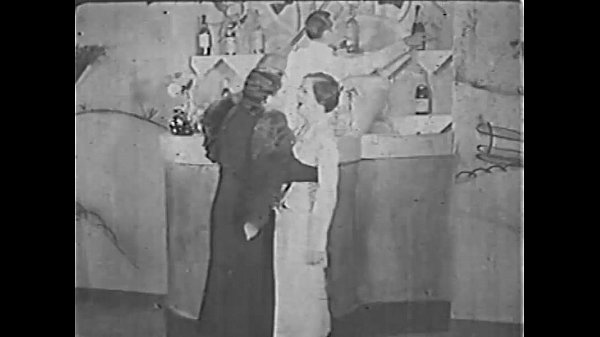 Download Video - Nudist Bar - 30s France