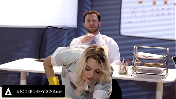MODERN-DAY SINS - Kenna James Seduces Businessman Into Intense Anal Sesh In His Boss' Empty Office