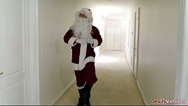 Yes please fuck my pussy stepdaddy Santa