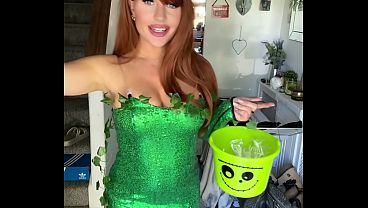 Doces ou Travessuras Festa de Halloween com muitas convidadas ningu&eacute;m fico de fora das travessuras...