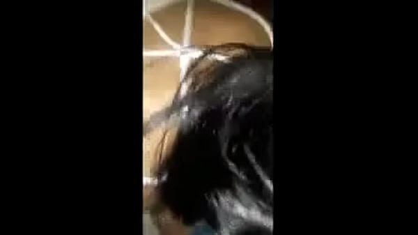 Wenn Das Mädchen Ihre Leckere Brust Will