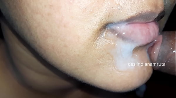 Desi Cute Indian Bhabhi gets Massive Cumshot in Beautiful Mouth & Lip from her Devar's Cock !!
