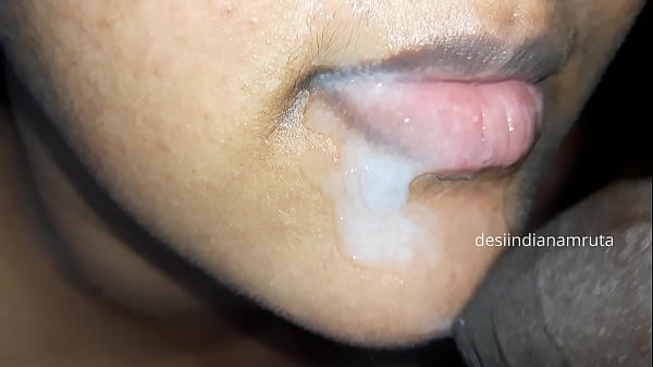 Desi Cute Indian Bhabhi gets Massive Cumshot in Beautiful Mouth & Lip from her Devar's Cock !!