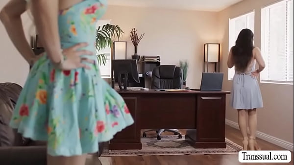 Asian hottie Lulu Chu gets banged by horny TS g...