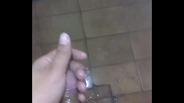 Download Video - Passando &oacute;leo no pau pra te comer