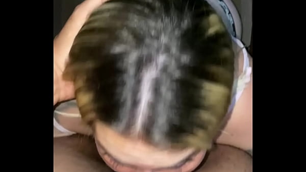 little bitch sucks it all and fills it with slime and puts it in her pussy all wet