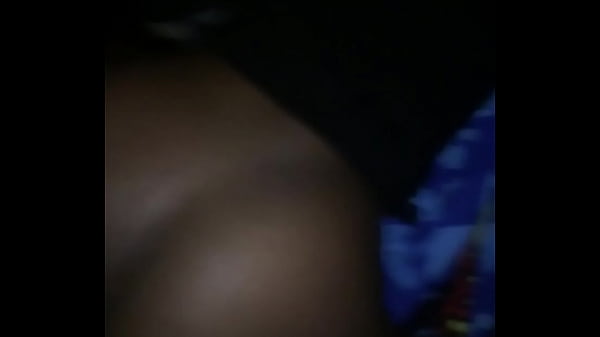 Fucking big booty in the car