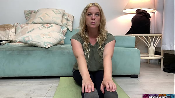 Stepmom gets fucked by stepson while doing yoga to help his porn addiction - Erin Electra