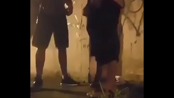 Amador gay comendo novinho na rua de quatro e com