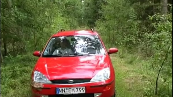 Deux beaux francais baisent bareback pour un fi...