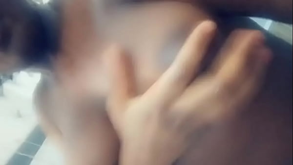 thumb boobs play