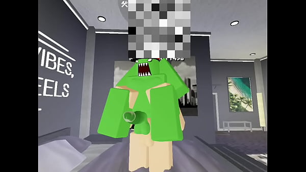 A pizza delivery person gets fucked by his cust...