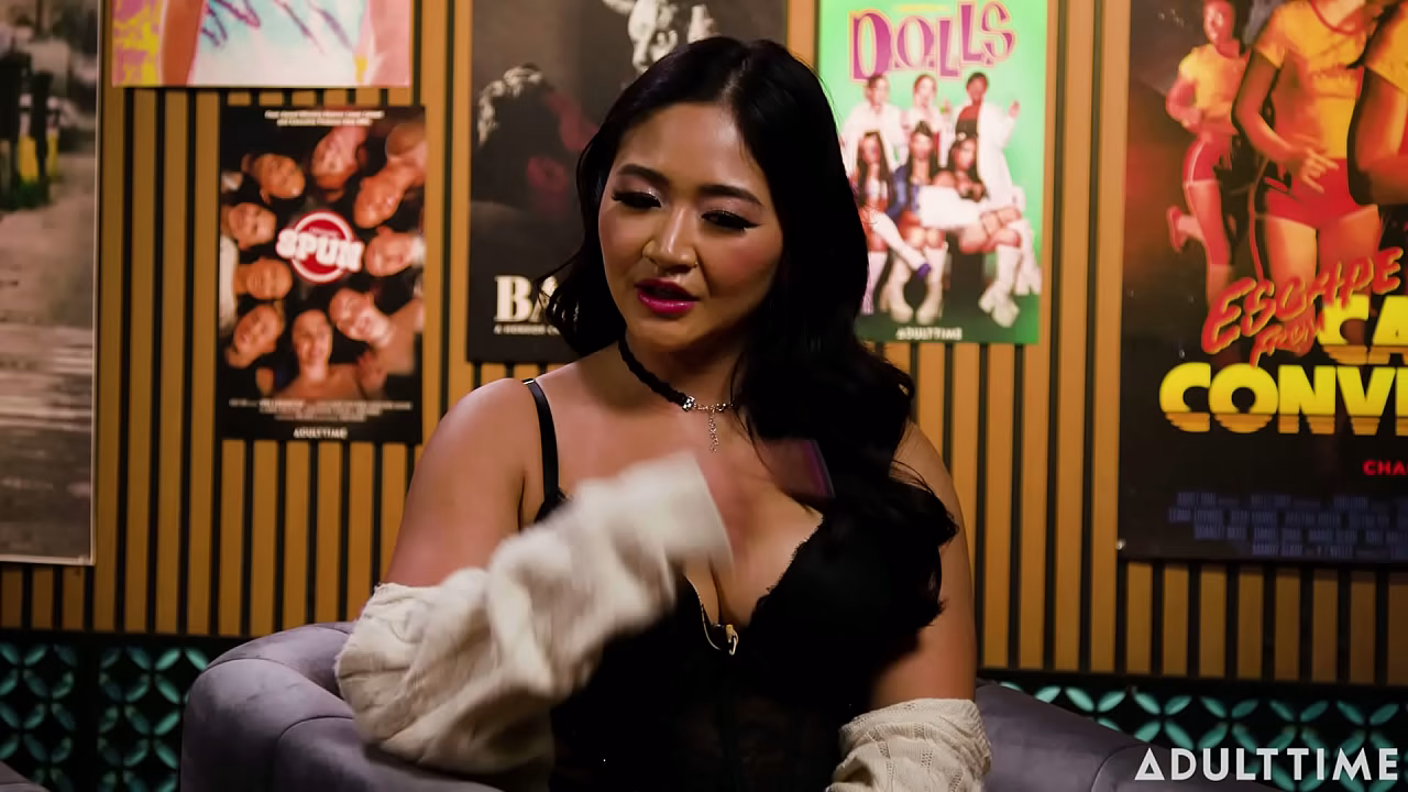 JASMINE TEAA - All-Asian Orgies, Reddit Porn, and Chun-Li Cosplay - THE ADULT TIME PODCAST