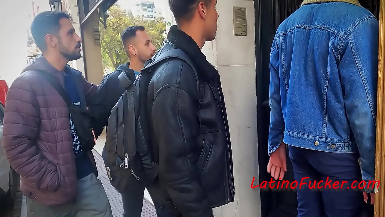 Latinos viajeros follando en un motel
                      anal hot latin reality latino twinks bareback hispanic beard anal sex gay blowjob gay couple latino men hardcore latino muchos negros