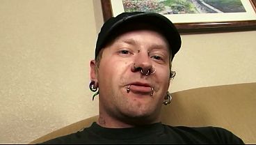 Tattooed Amateur Olivia Rose Gets A Creampie From Her Boyfriend
