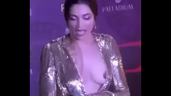 Download Video - Black boob deepika pudikona