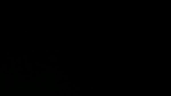 Download Video - Muito bom estourar o cu de uma putinha e o marido filmando como bom corno manso