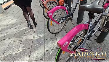 Sexymarghot - In Toulouse sprach mich ein attraktiver Araber mit einem riesigen, dicken Schwanz an und lud mich direkt in sein Hotelzimmer ein.