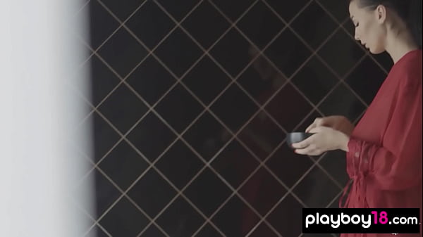 Big tits Latvian teen Simone drops off her robe and takes a romantic bath