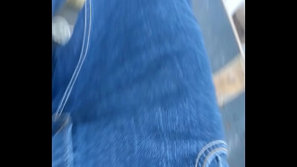 thumb ass