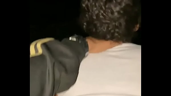 Manger Jeune Dans La Voiture