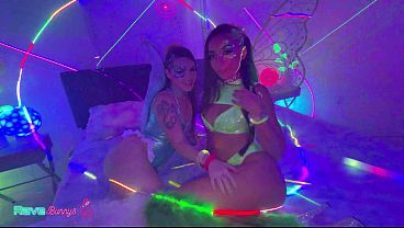 Sasha Tatcha And Tiny Rhea Bring Sexual Tension To The Afterparty!