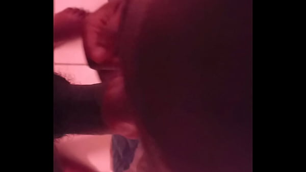 Door Mijn Donkere Zuster Gepijpt