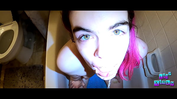 Lil Kinky Doll gets curious about PISS PLAY