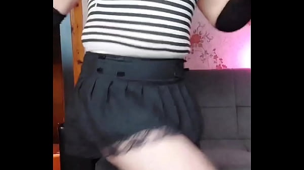 Download Video - Twerking Big White Ass Crossdresser Sissy Amateur Gay