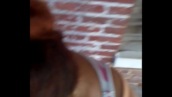 WHITE THOT SUCKING BBC OUTSIDE IN EAST BALTIMORE DDH (PART 2)