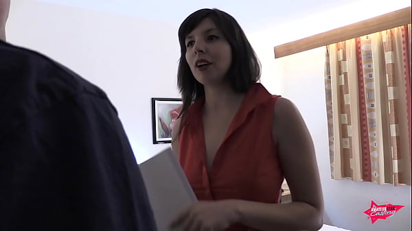 Download Video - Hei&szlig;er Dreier und Amateur Fick von Mia Hot&excl;&excl;